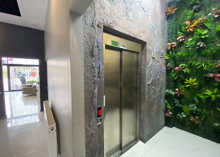 Continental Airport Hotel